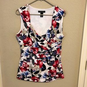 Floral beautiful top